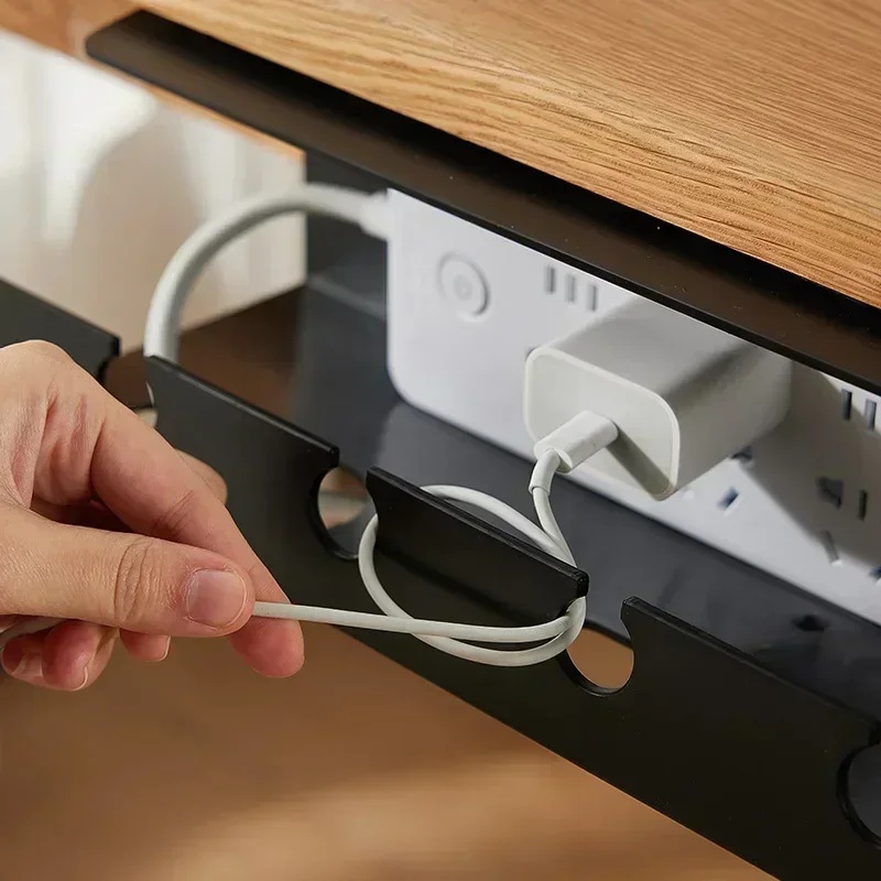 Portacavi da Posizionare Sotto - Cable Tray Under Desk recensione e prezzo